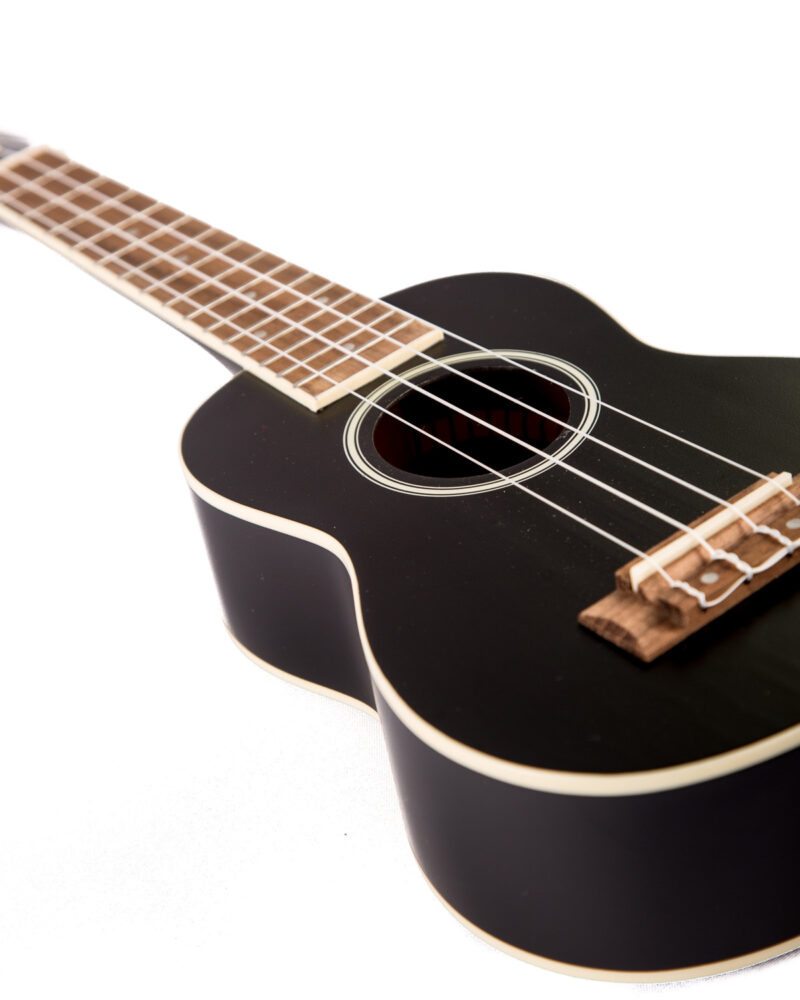 Ukulele Studio Black Soprano