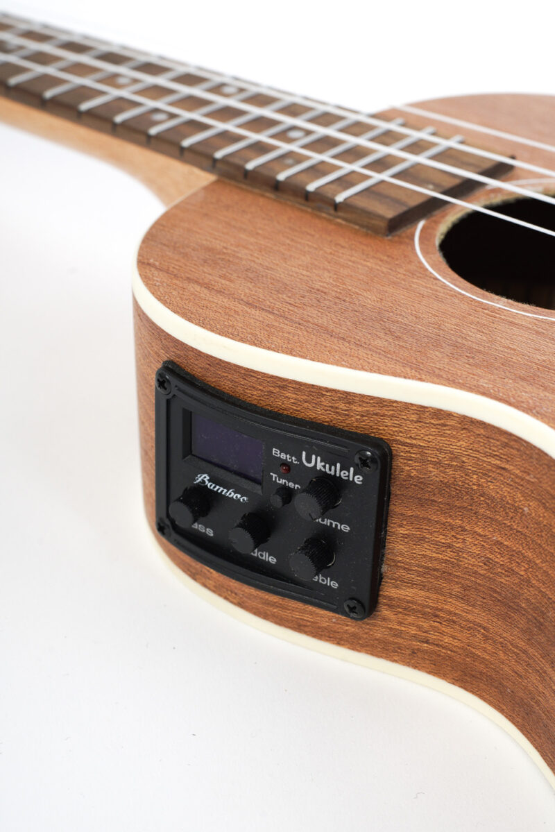 Ukulele Sapele Concert with Eq